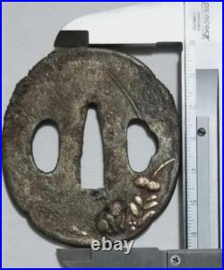 Antique Copper inlay Plant & Dog Iron Tsuba Japanese Rare Sword katana Japan Antique Copper inlay Plant & Dog Iron Tsuba Japanese Rare Sword katana Japan