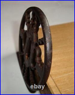 Japanese Antique Tsuba of Katana Samurai Sword Guard Iron Rare Design 45-C18