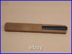 Japanese sword? Kozuka knife? Mother-of-pearl lacquer? Small sword? With wooden case