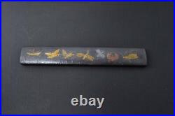 Kozuka Japanese antique iron by Mumei insects design Edo period (300 years old) Kozuka Japanese antique iron by Mumei insects design Edo period (300 years old)