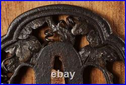 Tsuba Antique Japanese Sword Parts Shoami Iron Ground Ground Ivy Design Samurai Tsuba Antique Japanese Sword Parts Shoami Iron Ground Ground Ivy Design Samurai