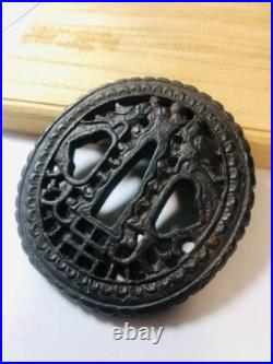 Tsuba Japanese Sword Guard of Iron Edo Period Antique From JAPAN High quality JP Tsuba Japanese Sword Guard of Iron Edo Period Antique From JAPAN High quality JP