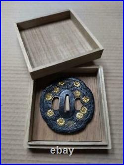 Tsuba Japanese sword Katana Guard Samurai Iron Edo period Gold inlay withbox
