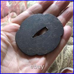 Tsuba Muromachi Era Sword Guard Antique Collectible Japanese Iron